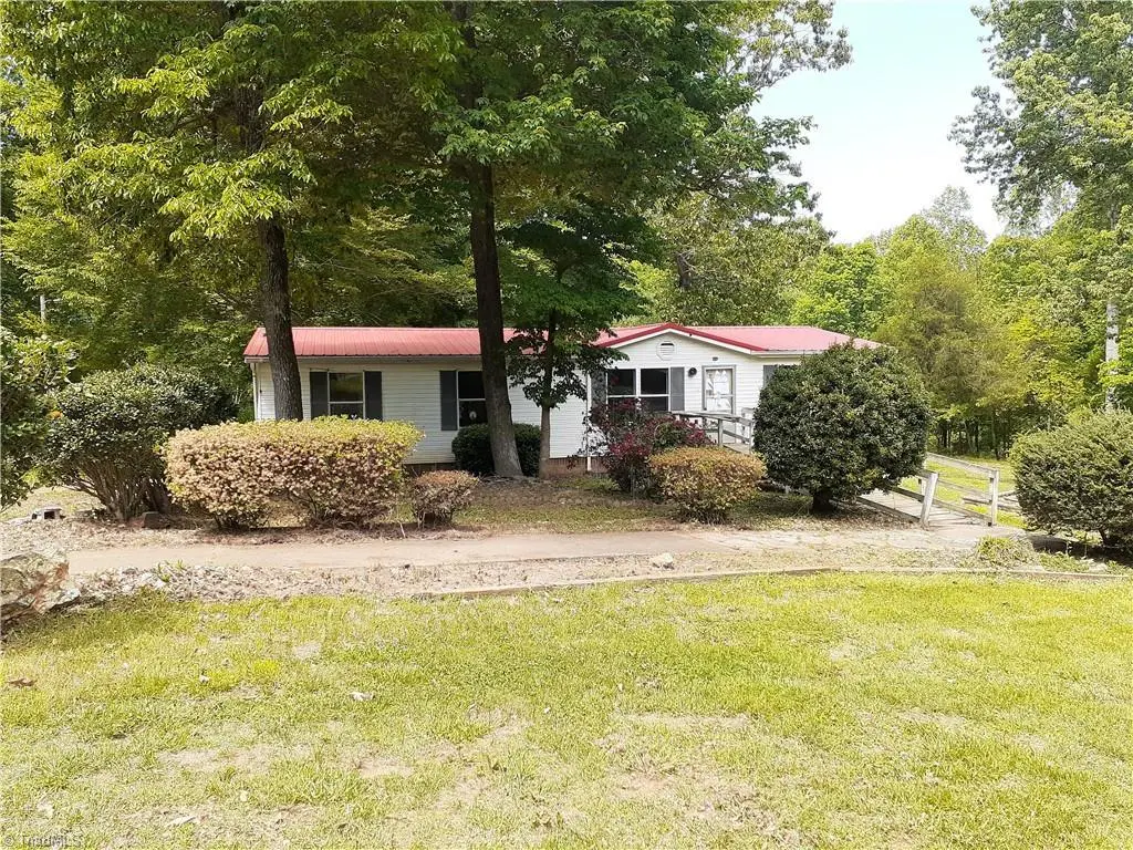 142 Hope Ln