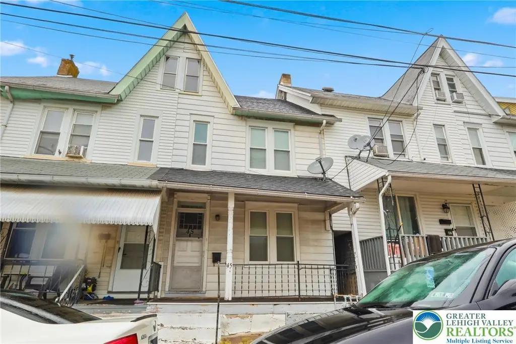 45 E Cumberland