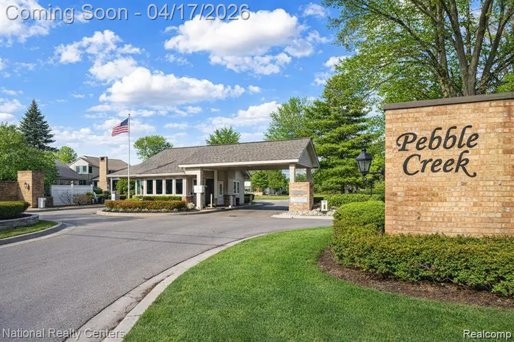 7309 Creek View Cir