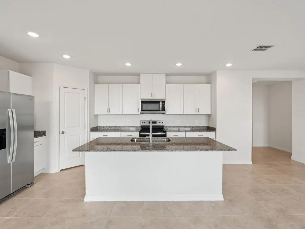 26152 Azalea Oak Cres