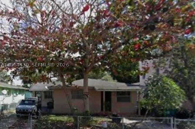 4945 NW 5th Ave