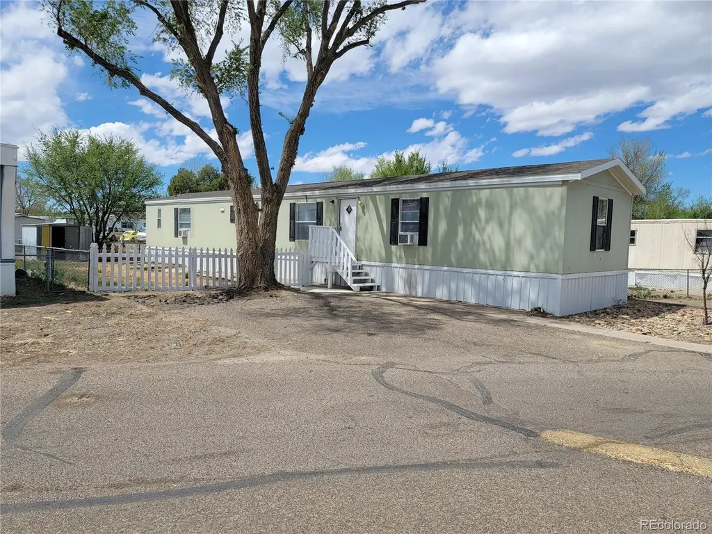 1212 Reed Ln