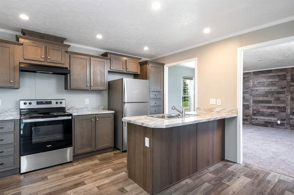 50 Twin Acres Dr #21
