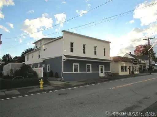243 N Elm St