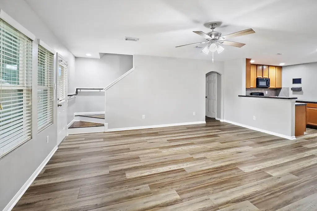 15607 Sheldon Ridge Way