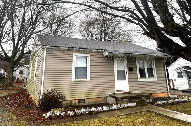 305 Sycamore St