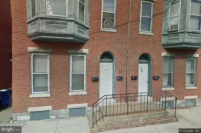25 S Locust St