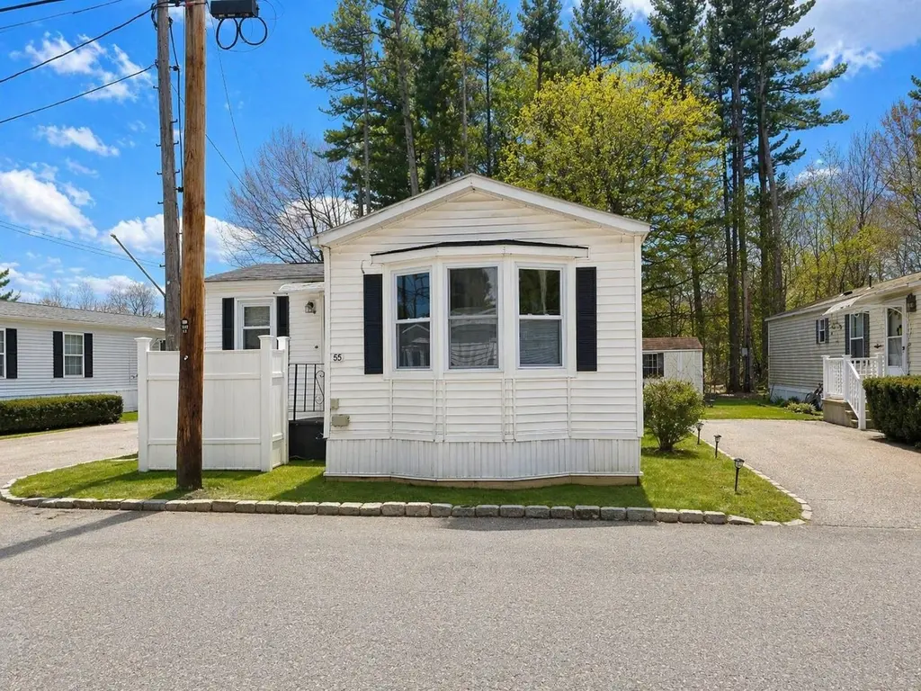 55 Thistle Way