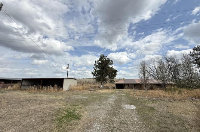 2384 Highway 51