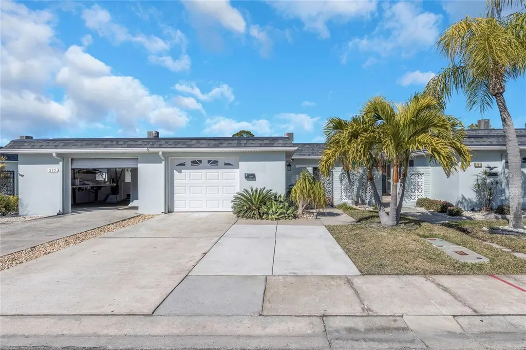 285 Boca Ciega Point Blvd N #3009