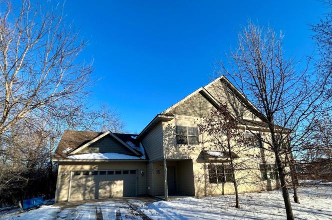 4285 Lindsey Ln