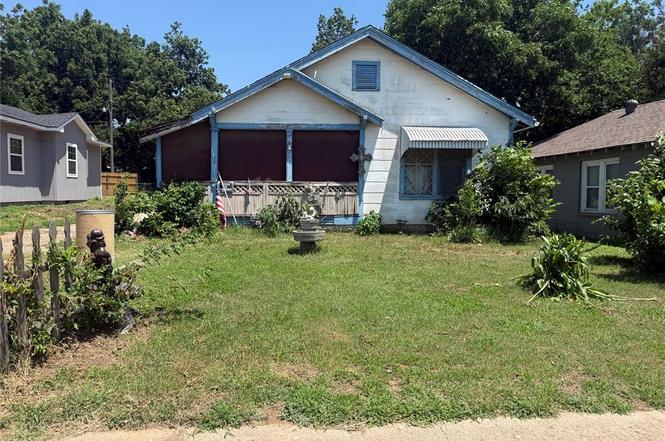 1413 NE 15th St