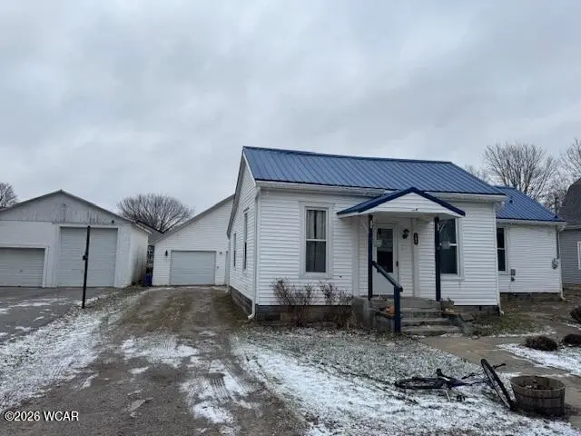 303 Walnut St. St