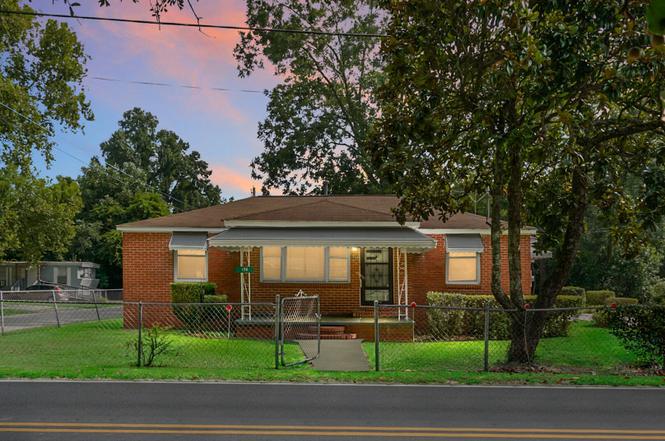 174 Roosevelt Dr