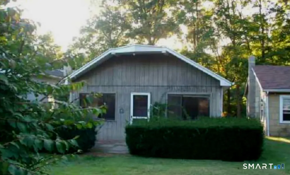 203 Lee Farm Dr