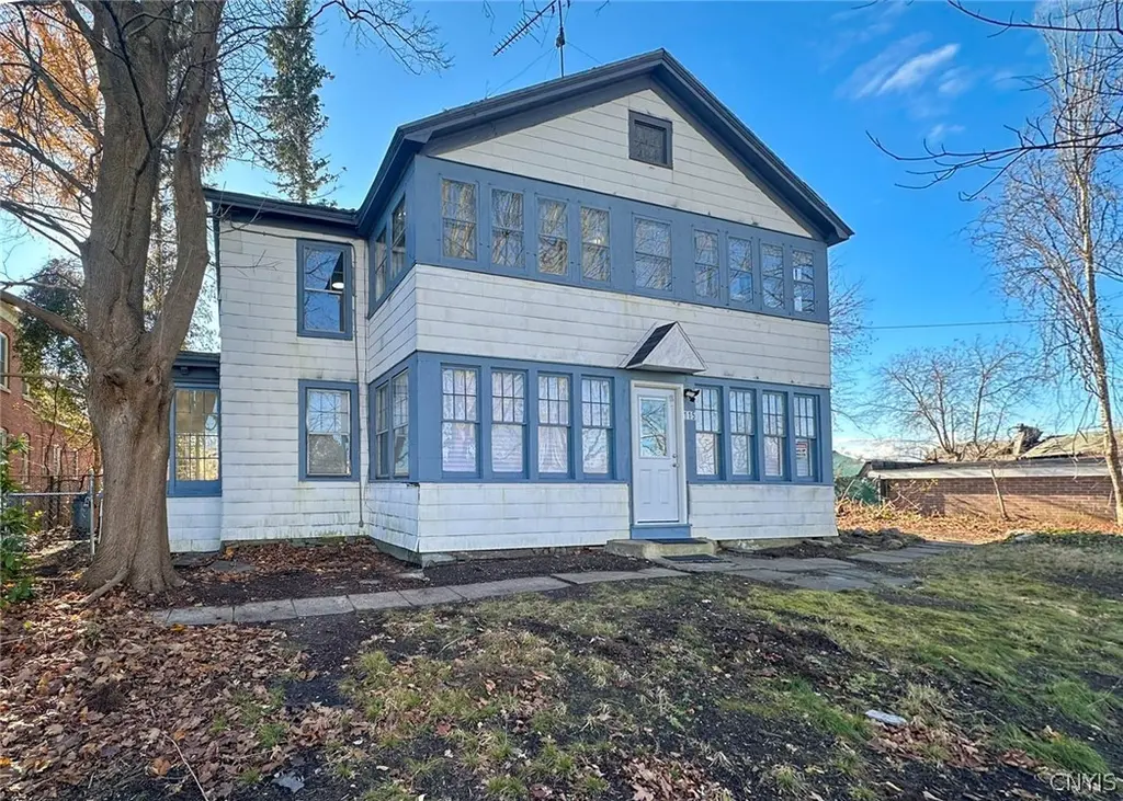 115 Ridge St