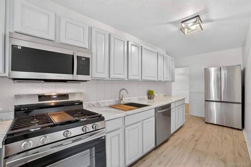19 Old Mamaroneck Rd Unit 3A