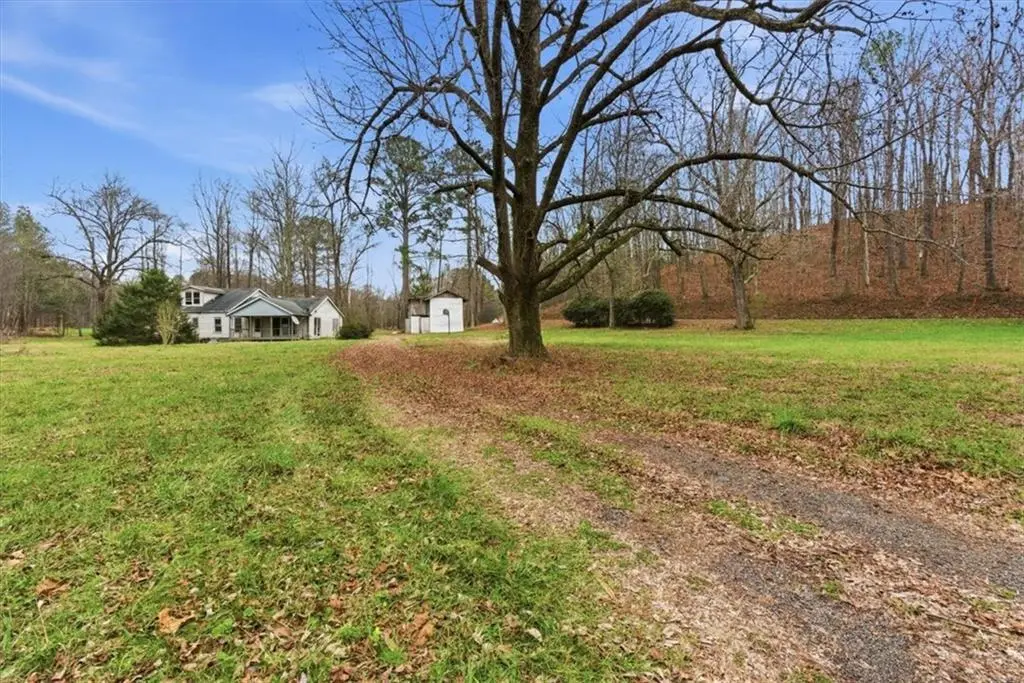 435 Hampton Rd