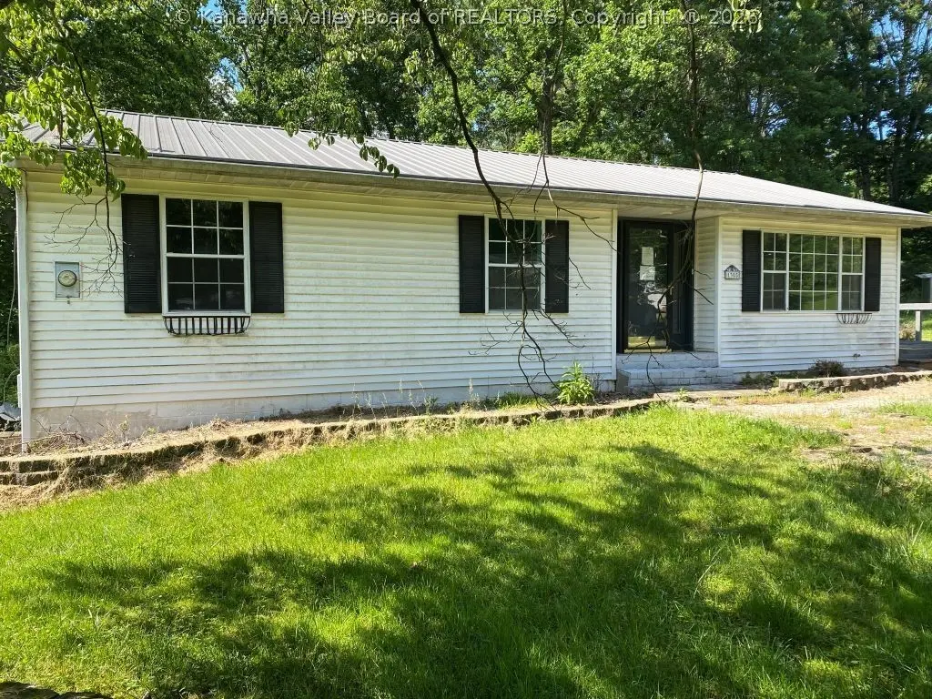 1305 Linda Ln