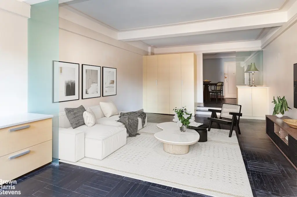 123 E 37th St Unit 9D