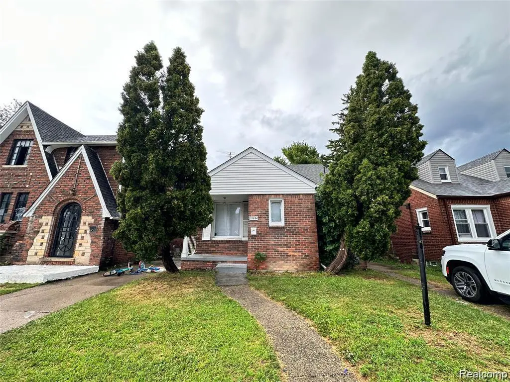 13654 Mecca St