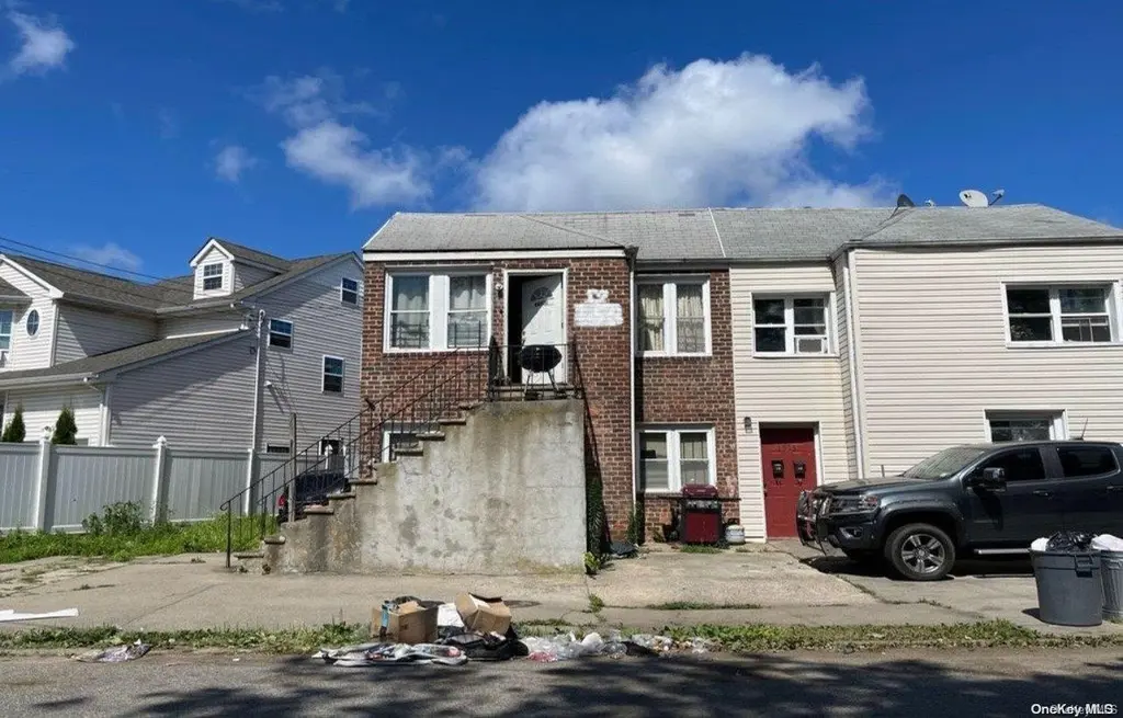 15-20 Beach 12th St