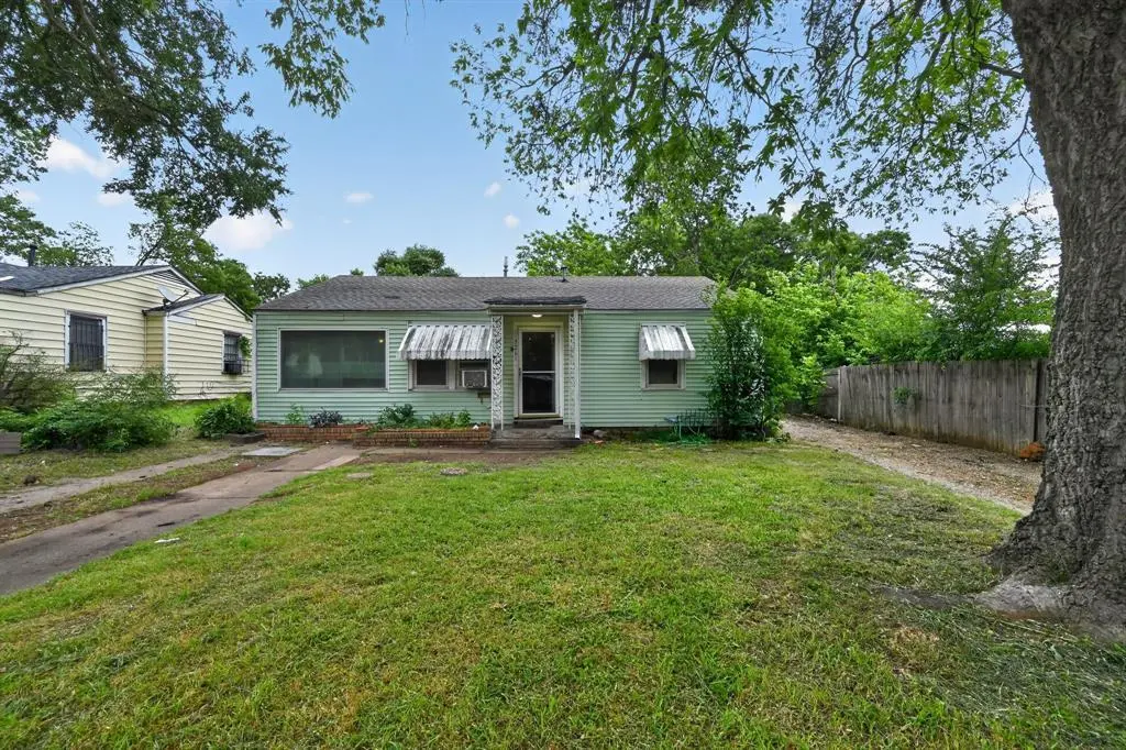 3261 Abney Ave