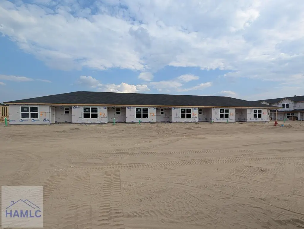 20 Frasier Ln Unit F3