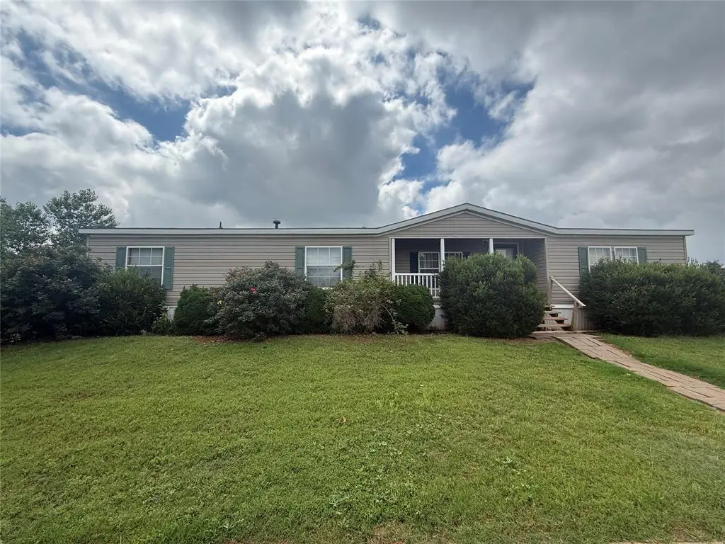 8200 Eden Way