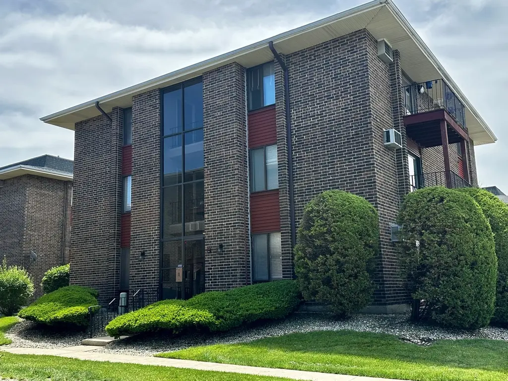 15804 Terrace Dr Unit 1W