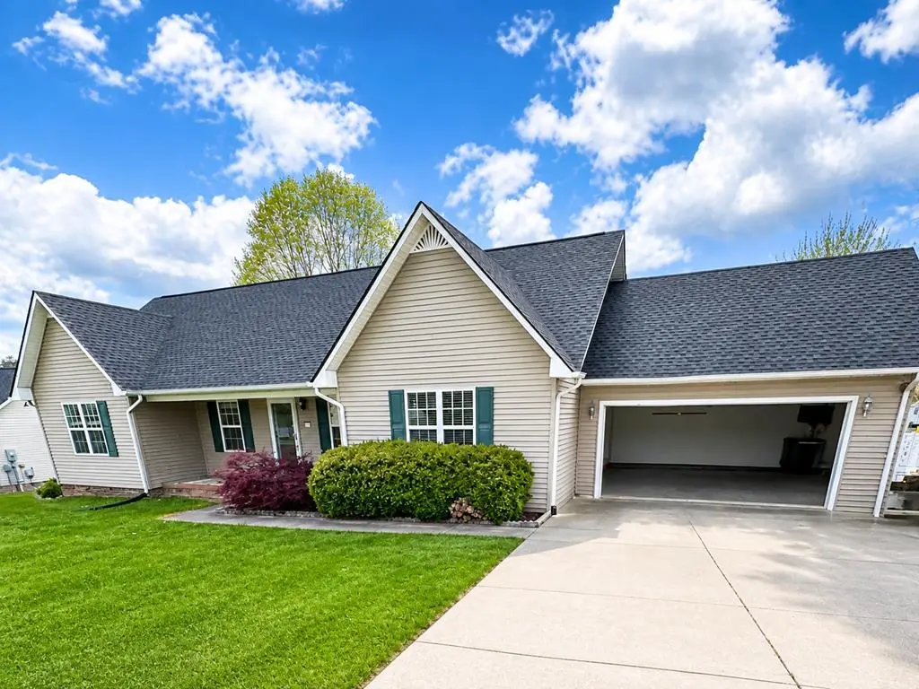 7008 Brittney Cir