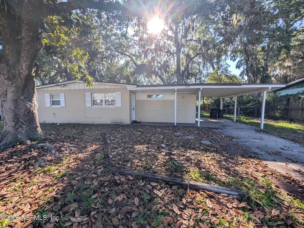 2225 Thiervy Dr