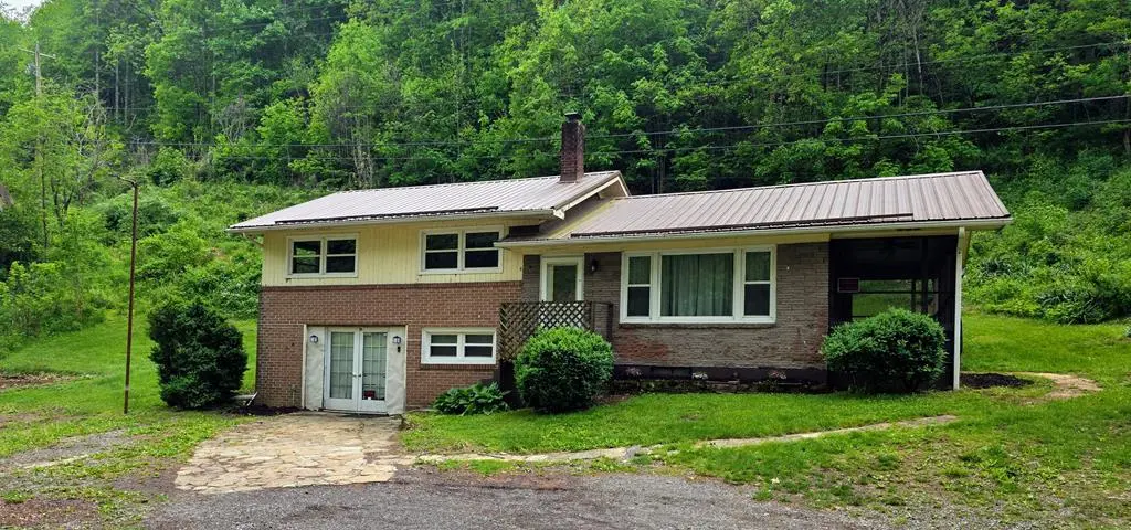 14442 Porterfield Hwy