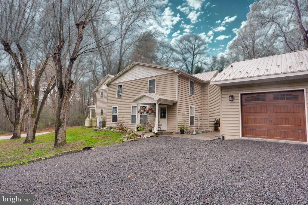 3065 Buchanan Valley Rd