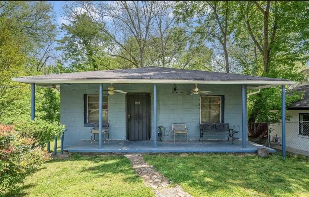 978 Grant Ter SE