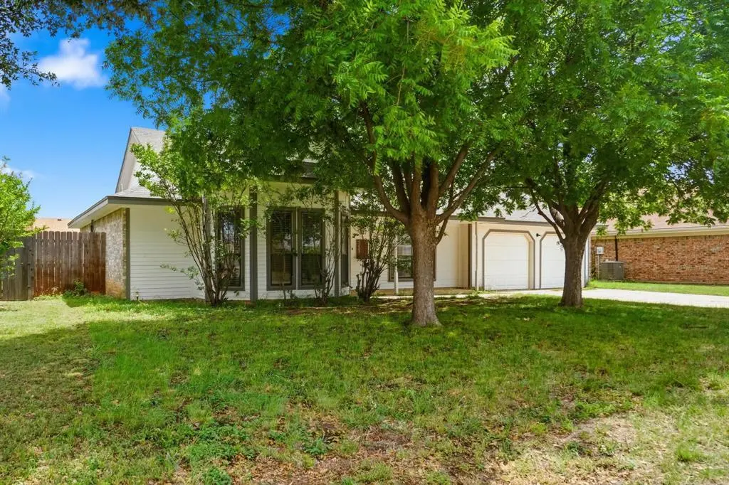 4333 Bluebonnet Ct