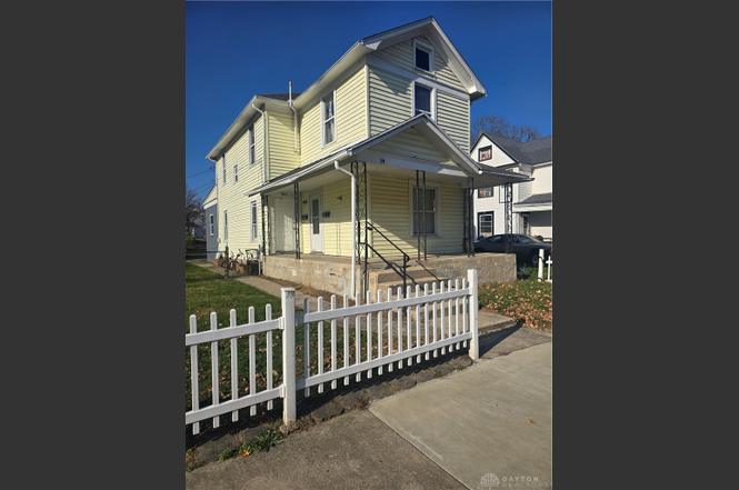39 Pioneer St