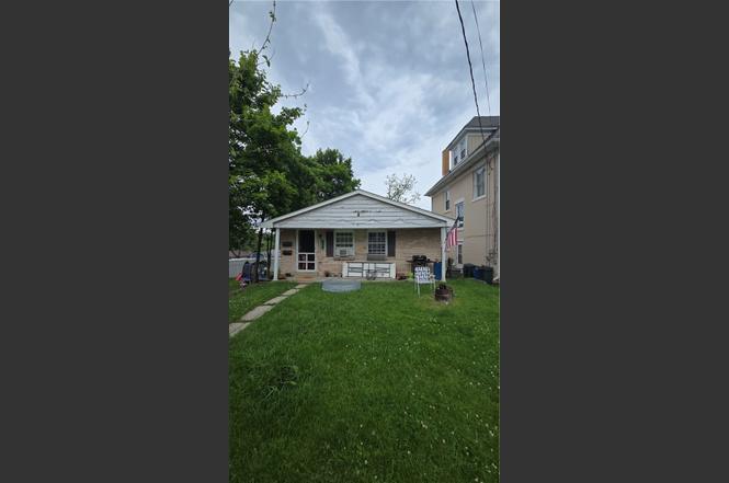 125 Freeport St
