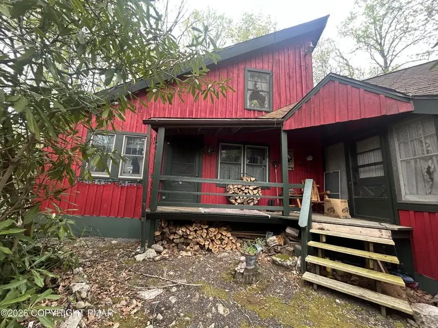 4120 Greenwood Dr