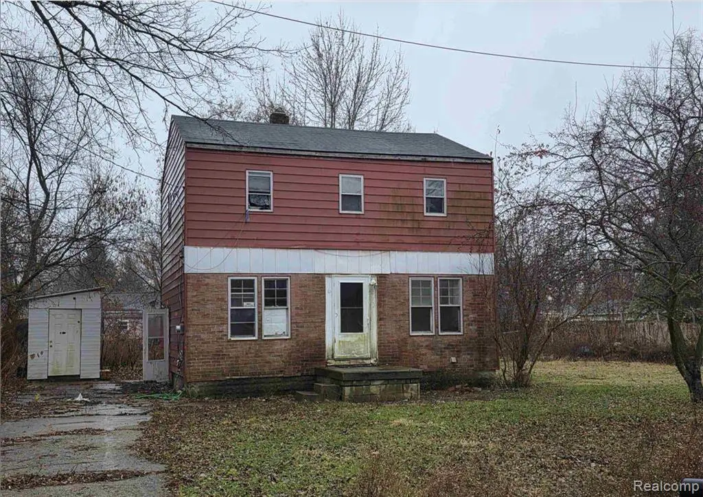 3233 Home Ave