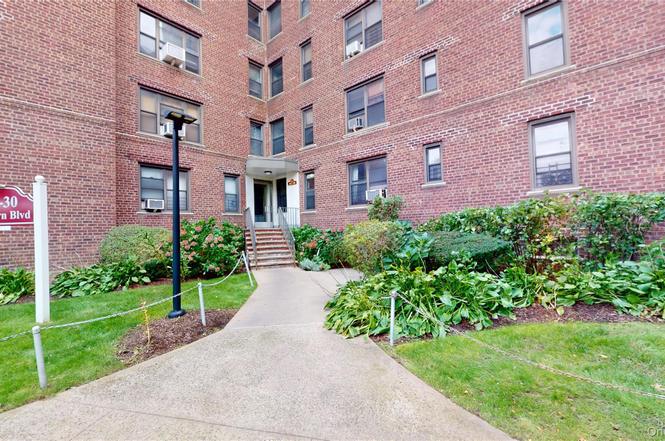 112-30 Northern Blvd Unit 4B