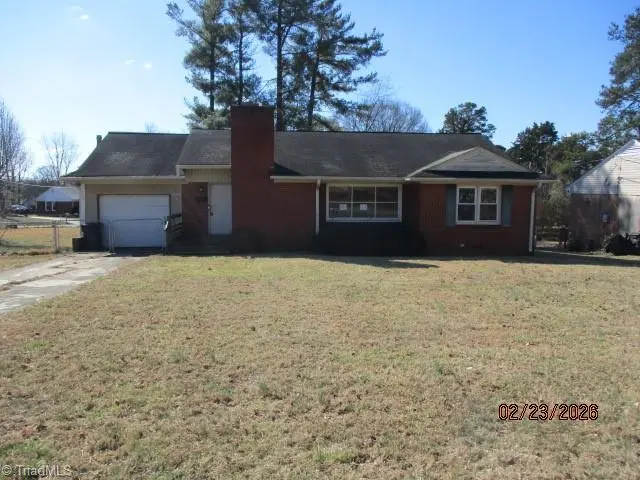 319 Western Blvd