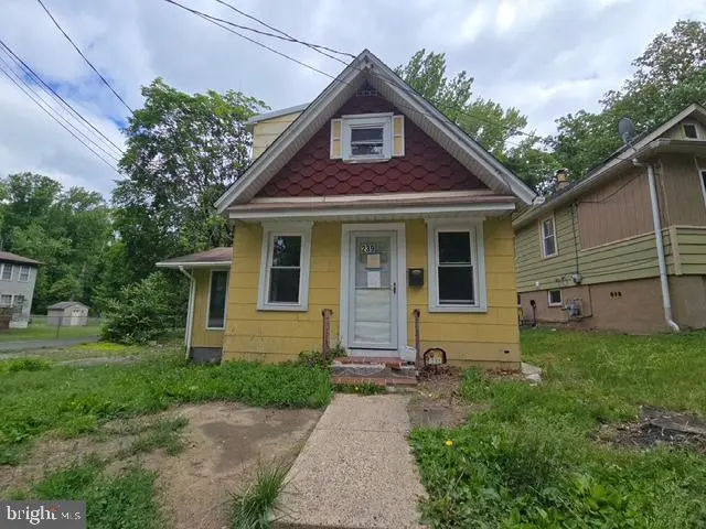 239 Garfield Ave