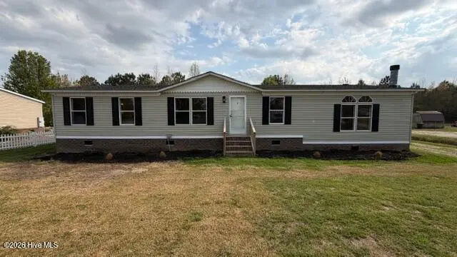 653 Old Snow Hill Rd