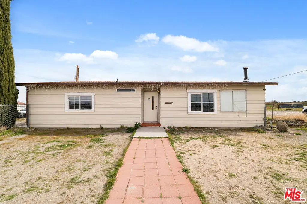4120 La Mesa Rd