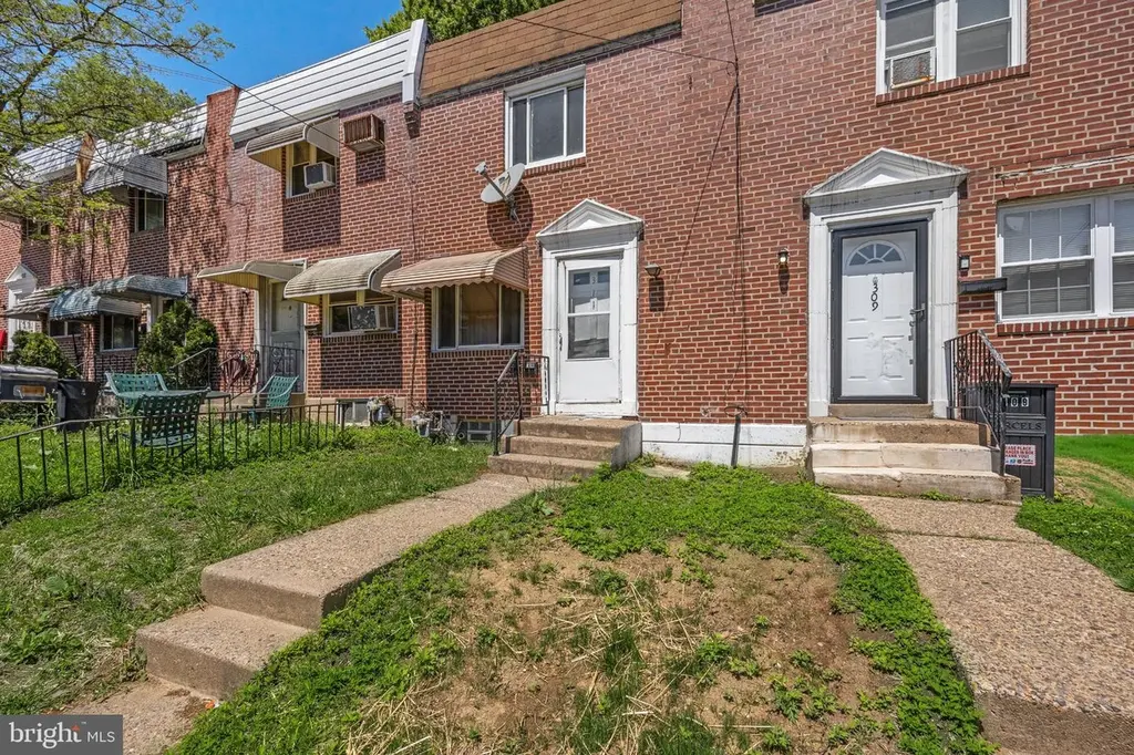 311 Fern St