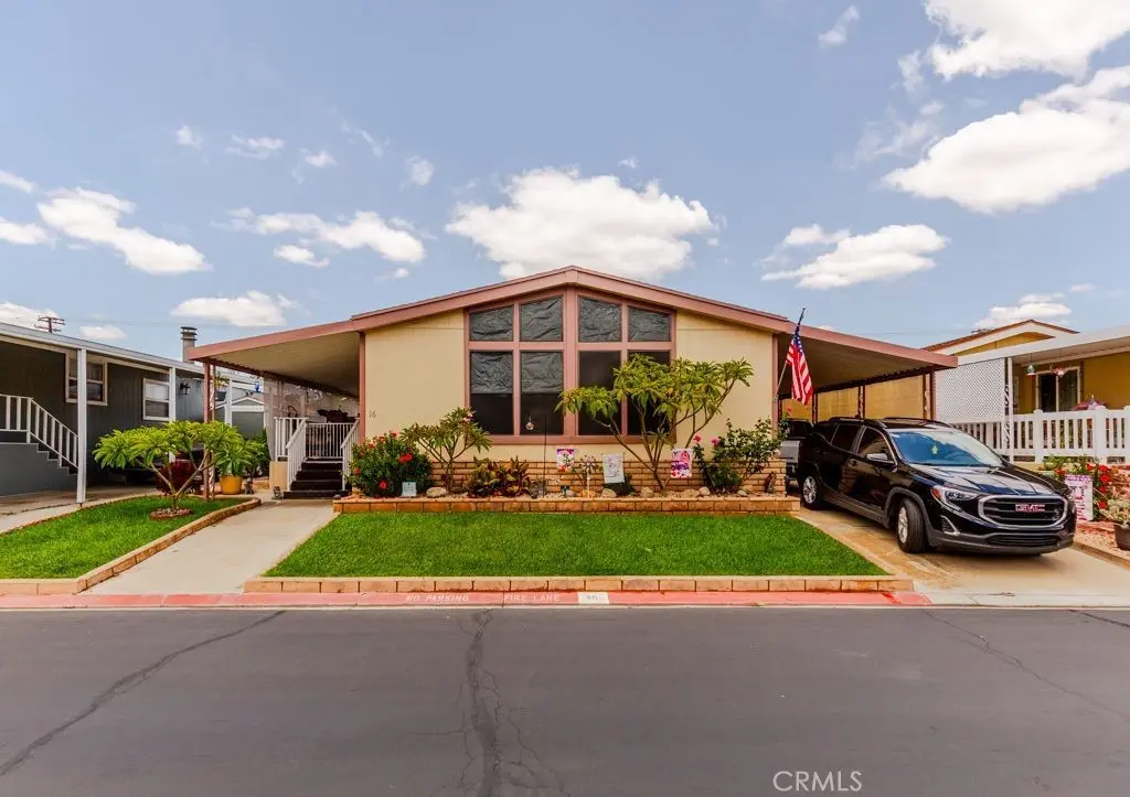 1456 E Philadelphia #16