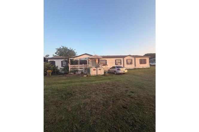 3609 Wild Horse Ln