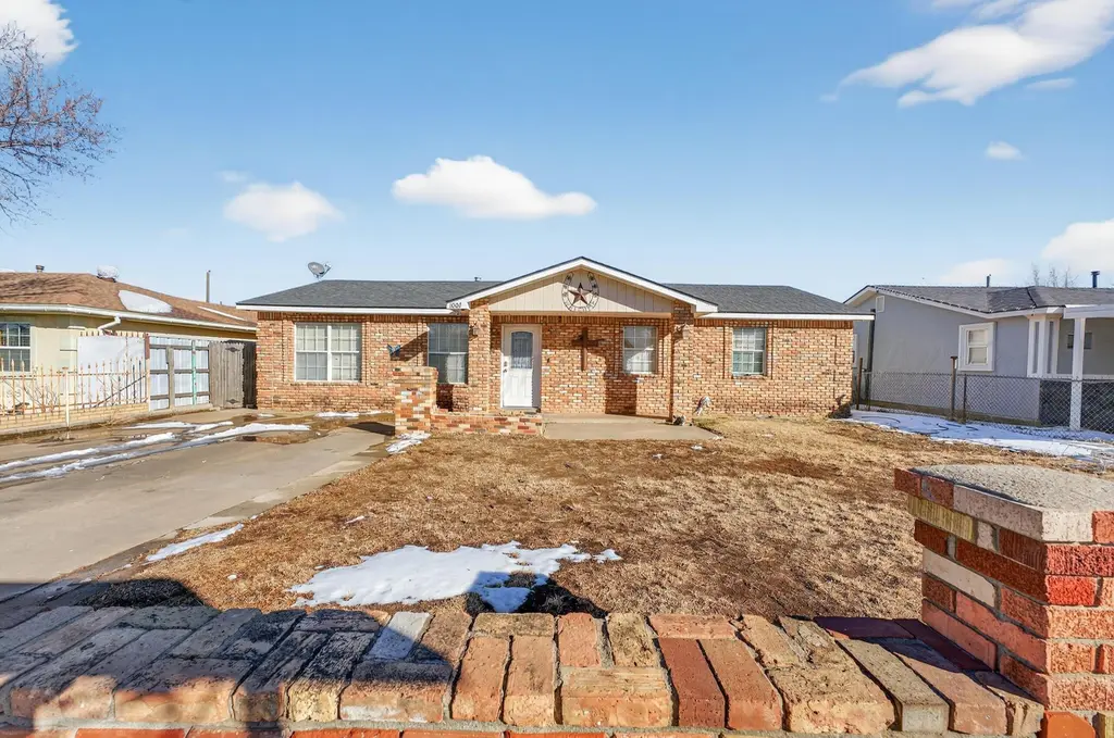 1007 Tudor Dr