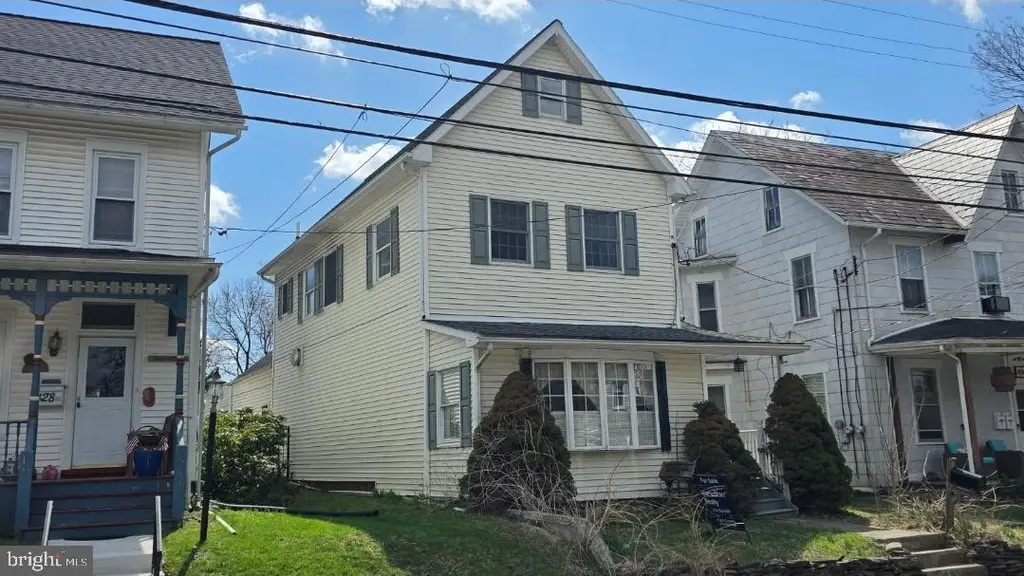 432 Fairview St